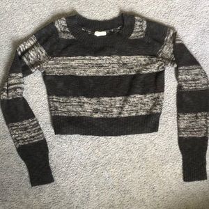 Cropped sweater